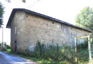 Hangar en pisé - St-Michel-de-St-Geoirs